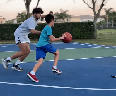 Lucas Viale - Contract Trainer / Coach